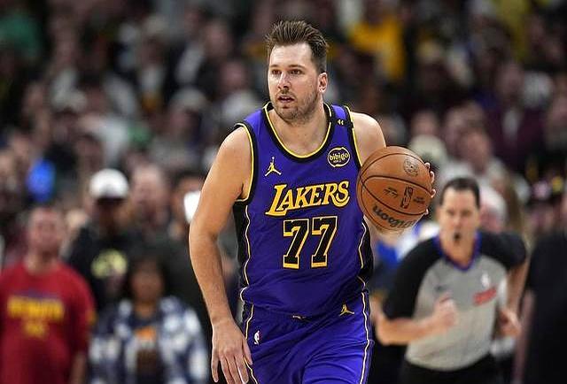 关于东契奇焦点对战，C罗与70激战切尔西分钟，大比分获胜胜负难料！观众掌声雷动的信息