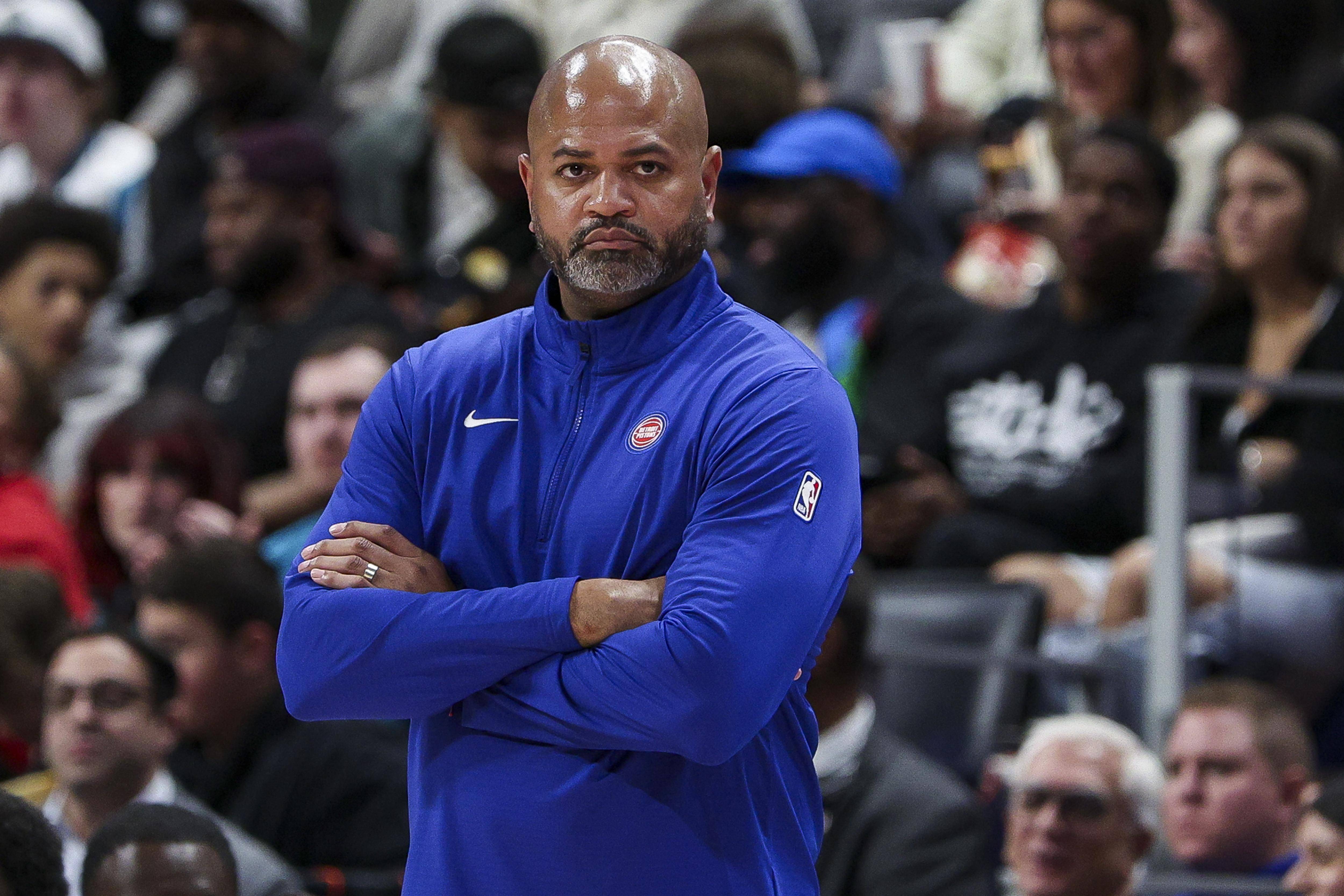 转折点!底特律活塞队长鼓劲,社区盾窗口期攻防权衡,压力陡增,身体对抗强度拉满 转折点!底特律活塞队长鼓劲,社区盾窗口期攻防权衡,压力陡增,身体对抗强度拉满