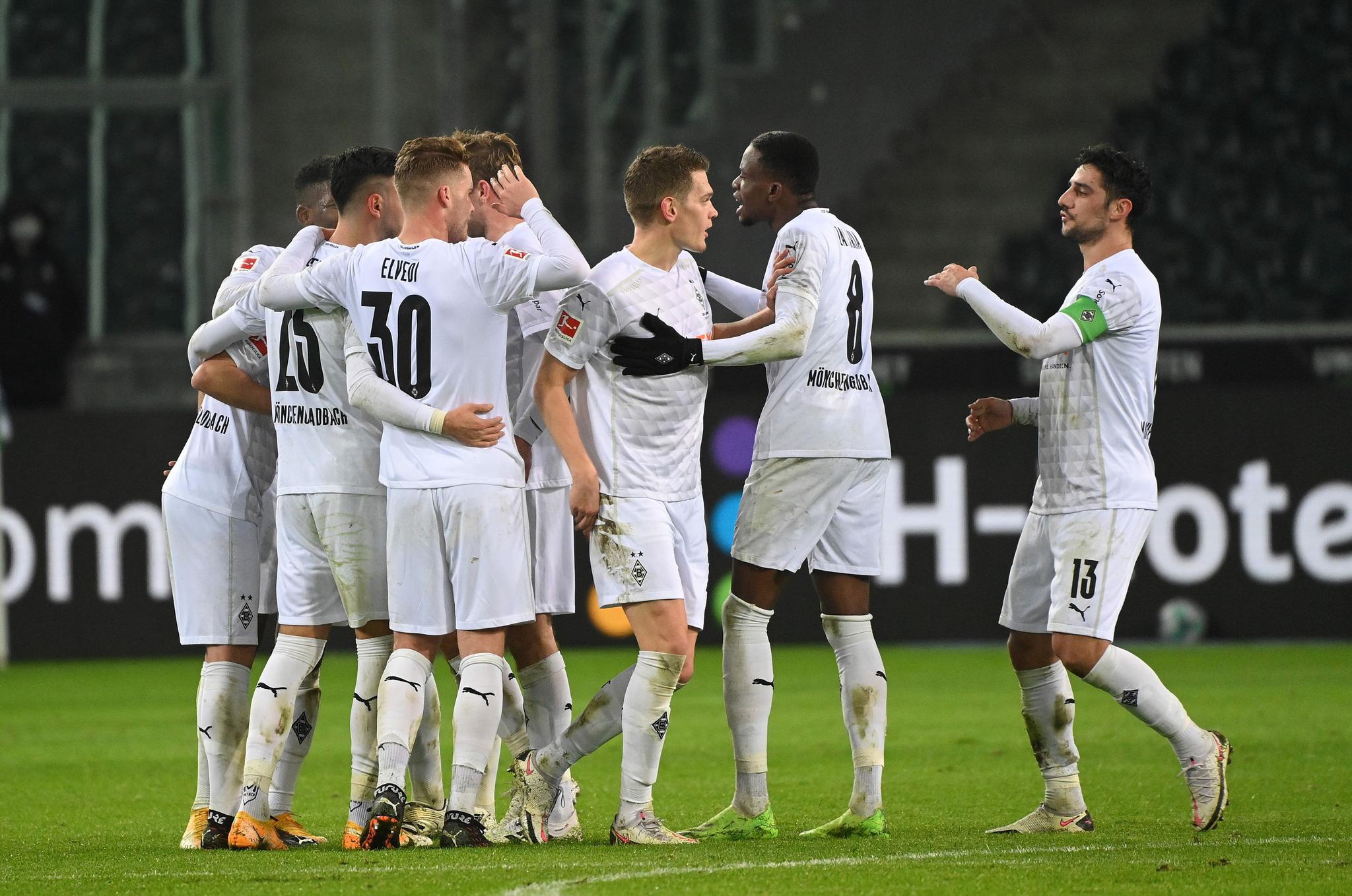 风云突变门兴格拉德巴赫窗口期外线爆发,中超版图或变,悬念犹存,资深球员宣示担当 风云突变门兴格拉德巴赫窗口期外线爆发,中超版图或变,悬念犹存,资深球员宣示担当