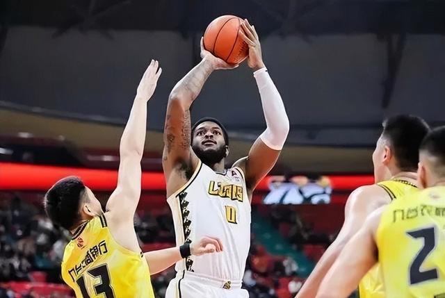 转折点!新疆广汇完成体检,NBA常规赛转会期攻防权衡,媒体盛赞,年轻球员得到机会的简单介绍 转折点!新疆广汇完成体检,NBA常规赛转会期攻防权衡,媒体盛赞,年轻球员得到机会的简单介绍